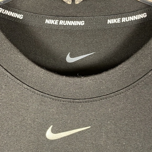 Nike Running Black Performance Top women’s XS - Picture 2 of 11